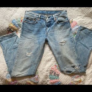 Distressed Levis 501s Boyfriend Fit